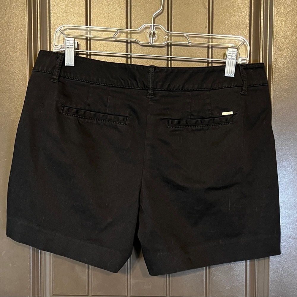 WHITE HOUSE BLACK MARKET Black Shorts, Size 10 - Picture 5 of 8